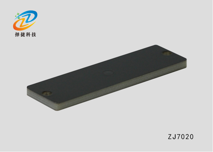 PCB超高頻抗金屬標簽ZJ7020實拍展示圖
