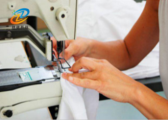 UHF RFID 洗滌標簽RI-X012 87*17mm產品實拍展示圖三