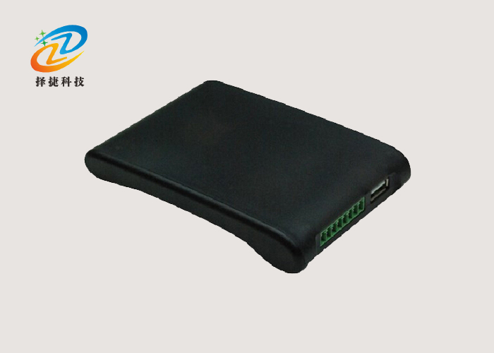 超高頻發(fā)卡器ZJ401實(shí)拍展示圖